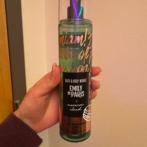 Bath & Body Works Emily in Paris 8oz mist